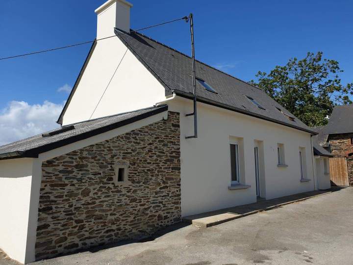 Ravalement de façade Étrelles