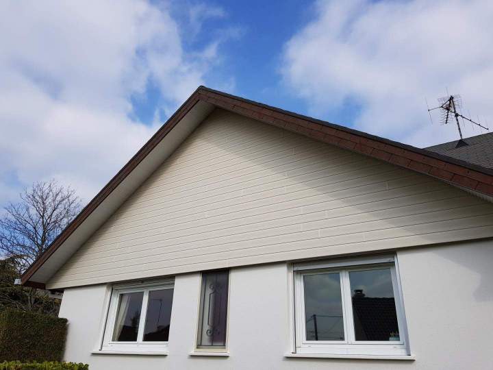 Nettoyage de façade Étrelles