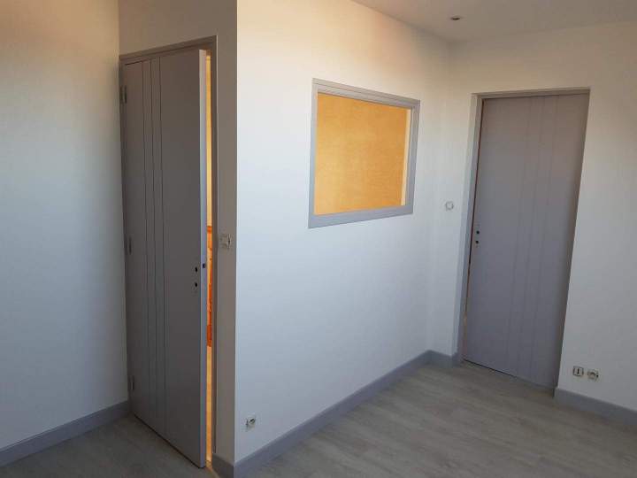 Rénovation de peinture Étrelles