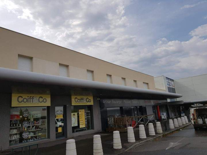 Nettoyage de bardage industriel Étrelles