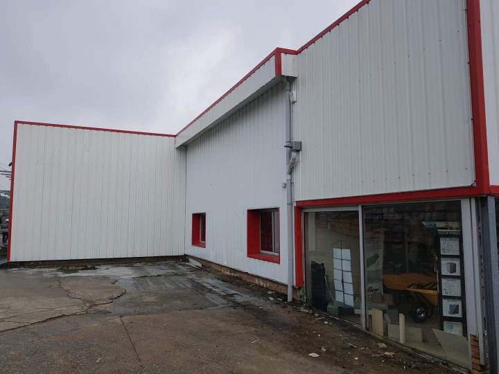 Service d'entretien de bardage industriel Étrelles