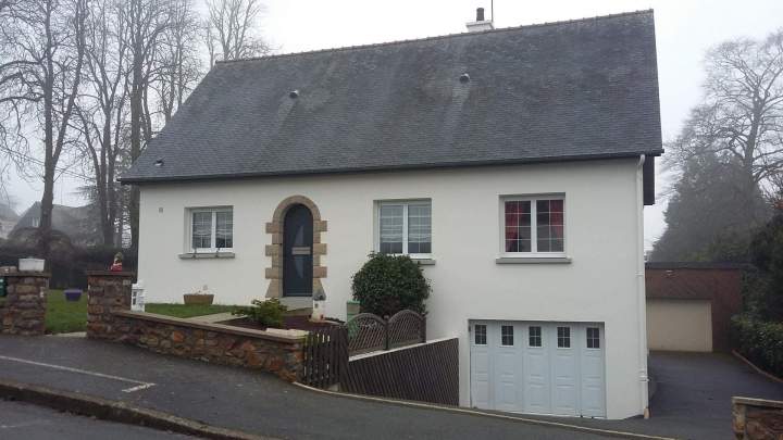 Ravalement de façade Étrelles